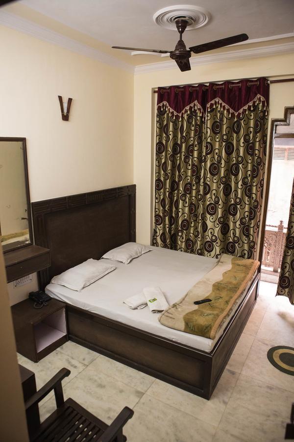 Hotel Venus International นิวเดลี ภายนอก รูปภาพ